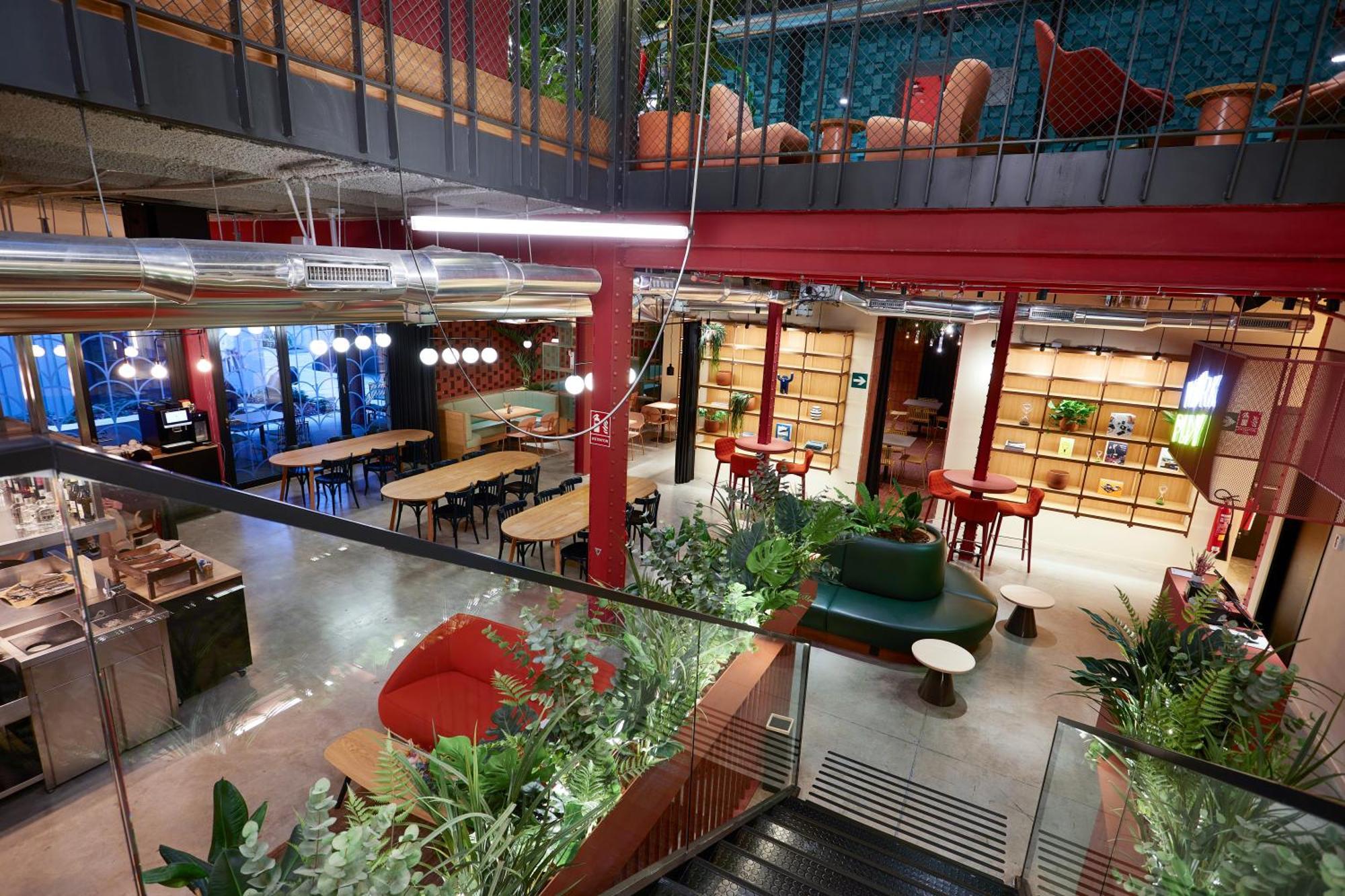 Apartahotel The Social Hub Extended Madrid